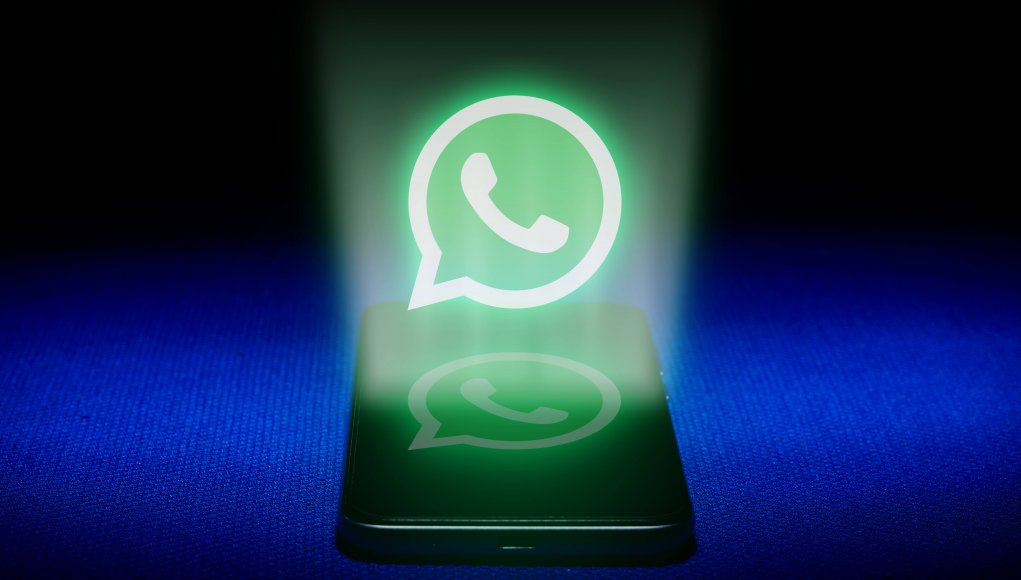 Whatsapp icon with mobile phone